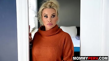 Cougar MILF Mature Cowgirl Mom 